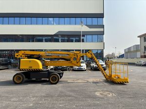 Kinerja tinggi Self-Propelled artikulating Boom Lift dengan tinggi 8.5m untuk pemeliharaan bangunan - Product Image 5