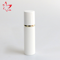 Joli flacon pompe blanc sans air à haute lumière, bouteilles en plastique PET, emballage cosmétique, utilisation recyclable, autre récipient de sérum