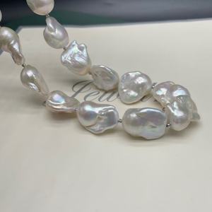 विंटेज सुरुचिपूर्ण बारोक 12-13 मिमी ताजे पानी के मोती पेलेंट हार सोने-प्लेटेड लिंक महिलाओं के उपहार तितली आकार हीरा - Product Image 5