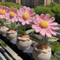 Bunga Daisy Rajutan Tangan Warna-warni dalam Pot, Bunga Buatan 3D Realistis dari Katun Susu untuk Dekorasi Pernikahan & Rumah Bergaya Boho, Cocok untuk Hadiah