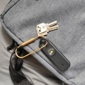 <span class=keywords><strong>Alarme</strong></span> personnelle rechargeable à détection de vibrations, <span class=keywords><strong>pendentif</strong></span> intégré, forme du corps, utilisation en cas d'urgence pour les <span class=keywords><strong>personnes</strong></span> <span class=keywords><strong>âgées</strong></span> - Product Image 6