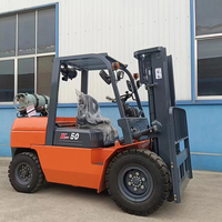 Chariot élévateur diesel 3T Chine Asie, moteur Nissan, 2T 3TON, chariot à palettes à GPL/gaz, nouveaux composants principaux, boîte de vitesses, mât, 4 roues motrices, 1 an