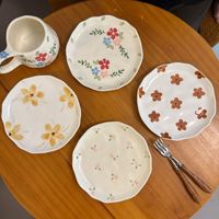 Ensemble de tasses à thé et d'assiettes à dessert en porcelaine peintes à la main, forme irrégulière florale, passe au lave-vaisselle et au micro-ondes, articles cadeaux