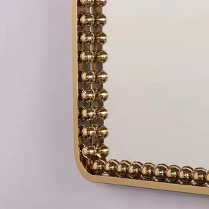 <span class=keywords><strong>Miroir</strong></span> <span class=keywords><strong>mural</strong></span> moderne en métal doré <span class=keywords><strong>pour</strong></span> la décoration de la maison <span class=keywords><strong>pour</strong></span> le salon et le <span class=keywords><strong>couloir</strong></span> selfie magique <span class=keywords><strong>grand</strong></span> <span class=keywords><strong>miroir</strong></span> en métal avec cadre argenté - Product Image 5