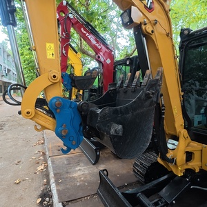 เกือบใหม่เอี่ยม ใช้งานน้อย รถขุดไฮดรอลิกตีนตะขาบ Caterpillar 303C ขนาด 3 ตัน สำหรับงานเกษตร/งานบ้าน - Product Image 3