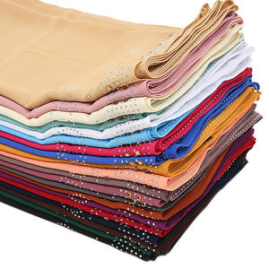Hijab <span class=keywords><strong>de</strong></span> chifón con perlas <span class=keywords><strong>de</strong></span> Malasia para mujer, pañuelo para la cabeza con diamantes étnicos - Product Image 2