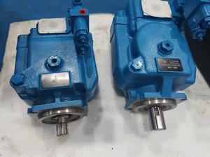Pompe à pistons axiaux à cylindrée variable de série PVH, modèle PVH131QIC-RAF16S10C25V-30, haute pression, circuit ouvert, hydraulique - Product Image 2
