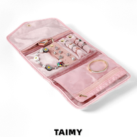 Organisateur de bijoux en velours, étui de voyage pliable avec rouleaux pour bagues, trous pour boucles d'oreilles, crochets pour colliers, pochette pour bracelets pour femmes