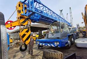 Crane Mobile 30 Ton Bekas <span class=keywords><strong>Tadano</strong></span> TR300 TR300E Crane Mobile di Atas Truk Buatan Jepang Dijual - Product Image 2