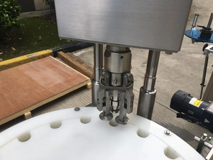 Máquina taponadora automática de botellas, equipo de llenado de tapas de rosca, producción de líquidos de alta velocidad - Product Image 4