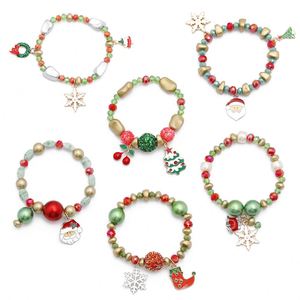 Nouveau Bracelet de Noël Père Noël Bonhomme de Neige Thème Bonbons, Conception Artisanale en Alliage Perlé, Meilleure Vente, Souvenir Touristique Européen de Yiwu - Product Image 1
