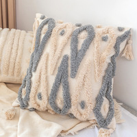 Housses de coussin et taies d'oreiller en polyester bouclé blanc uni, tissées, avec pompons, pour usage hôtelier et décoration intérieure