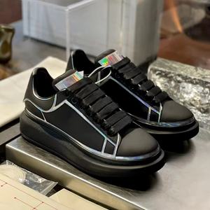 Zapatos de Marca Originales Unisex Negros con Tira Reflectante, Zapatos Casuales Versátiles de Moda que Aumentan la Estatura, Precio al por Mayor - Product Image 3