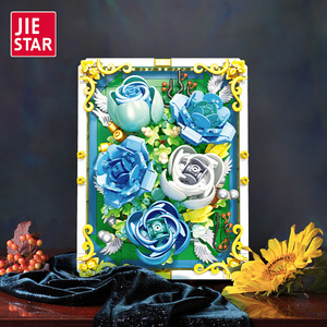 JIESTAR JJ9029 651 Piezas Serie Flores Corazón del Océano Ramo Marco de Fotos Bloques de Construcción Modelo Técnico Juguete Educativo Regalo Festivo - Product Image 2