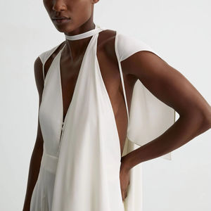 Vestido largo blanco de mujer con cuello halter, estilo casual, con cuello en V profundo y superposición drapeada, ideal para la noche - Nueva Colección 2026 - Product Image 3