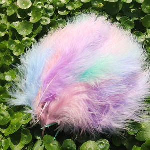 Plumes de marabout de dinde blanches, violettes et noires de la meilleure qualité, en guirlande, pour la confection de costumes - Product Image 2