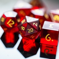 Pour les donjons de pierres précieuses polyédriques en verre rouge Dragons RPG Ensemble de dés de 7 pièces comprenant tous les dés polyédriques sculptés en cuir PU noir