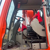 Vente Flash : Excavatrice sur pneus Doosan DH210 d'occasion, 21 tonnes, système hydraulique complet, bon état, livraison rapide, expédition mondiale