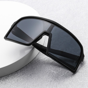 Sports Sunglasses <b>Large</b> <b>Frame</b> Polarized UV400 PC Lens Outdoor Cycling Driving Sun Protection Men Women - Product Image 2