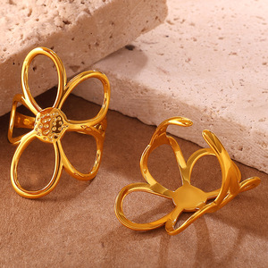 แหวนเพชรทรงเรขาคณิตลายดอกไม้สำหรับผู้หญิง เครื่องประดับงานปาร์ตี้สุดหรู โทนสีทอง ดีไซน์ปรับขนาดได้ - Product Image 2