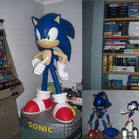 Vente flash 2024 - Statue de collection Sonic personnalisée grandeur nature - Figurines d'anime - Sculpture Sonic en fibre de verre à vendre