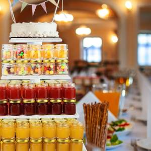 Vente en gros de pots à miel uniques de 1,5 oz pour fêtes, mini pots à miel hexagonaux en verre avec couvercle en métal et cuillère en bois - Product Image 2