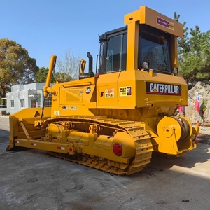 Bulldozer Caterpillar D7G-2 Usado con Cabrestante, Fabricado en Japón/EE. UU., Listo para Exportación a África y Medio Oriente - Product Image 1
