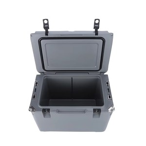 Nevera Rotomoldeada Aislada e Impermeable de 45QT con Logotipo Personalizado, Paquetes de Hielo Reutilizables, Abridor de Botellas, Retención de Hielo de 6-12 Días para Pesca - Product Image 5