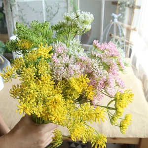 Tiges de fleurs artificielles réalistes en forme de carotte sauvage pour la décoration d'hôtels, de restaurants, de mariages, d'événements et de fêtes - Product Image 2