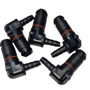 Conector Rápido en Codo 8X6 de 14.9 Pulgadas para Piezas Neumáticas Sinotruk Aowei - Product Image 3