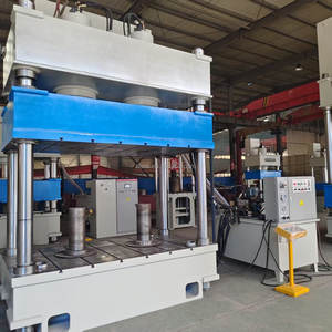 <span class=keywords><strong>Presse</strong></span> <span class=keywords><strong>hydraulique</strong></span> à trois faisceaux et quatre colonnes <span class=keywords><strong>Presse</strong></span> <span class=keywords><strong>hydraulique</strong></span> à emboutissage profond de 400 tonnes utilisée en <span class=keywords><strong>atelier</strong></span> - Product Image 3