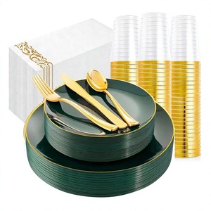 Ensemble de <span class=keywords><strong>vaisselle</strong></span> <span class=keywords><strong>jetable</strong></span> en plastique 70 pièces, assiettes, gobelets, couverts et serviettes avec bordure dorée pour mariage, fête d'anniversaire - Product Image 1