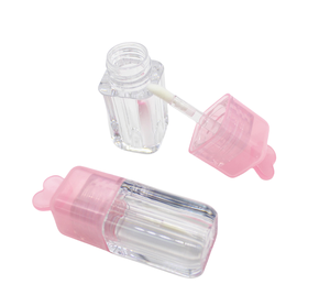 Conteneurs à rouge à lèvres vides en forme de cœur avec logo personnalisé en gros, imprimés à l'écran, tubes cosmétiques en plastique avec applicateur - Product Image 3