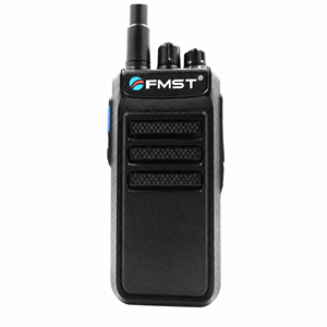 วิทยุสื่อสารแบบพกพา FMST V818S รุ่นอนาล็อก UHF กำลังส่ง 5 วัตต์ ระยะ 0-5 กิโลเมตร สำหรับการสื่อสารกลางแจ้ง - Product Image 1