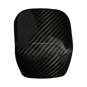 Pegatinas de fibra de carbono para Reposabrazos de Mercedes Benz, cubierta Interior modificada para Mercedes Benz <span class=keywords><strong>CLA</strong></span> Clase A W118 CLA200 260 A180 AMG 2020 + - Product Image 6