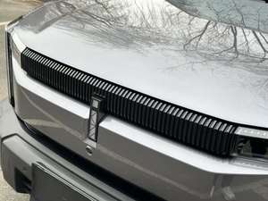 ICAR 03 Todo-SUV eléctrico | Diseño resistente estilo caja y rango de 500km | Características tecnológicas inteligentes | para jóvenes aventureros urbanos - Product Image 5