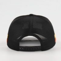Gorras Deportivas Personalizadas OEM de 5 Paneles con Visera Precurvada y Malla, Gorra Trucker con Logotipo Bordado y Cuerdas Decorativas al por Mayor