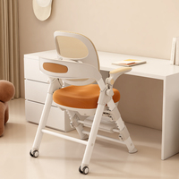 Chaise d'étude ergonomique réglable en plastique pour enfants avec accoudoirs, rotation et roulettes à verrouillage par gravité pour salle de classe, gymnase ou bureau