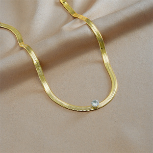 European American Fashion Snake Bone Chain Necklace Gold Round Diamond Unisex Everyday Wear - Product Image 2