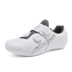 <span class=keywords><strong>Scarpe</strong></span> da Ciclismo per Uomo e Donna, per <span class=keywords><strong>Bici</strong></span> da Strada e Mountain Bike, con Attacco a Clip, Suola Rigida Leggera, Commercio Transfrontaliero all'Ingrosso - Product Image 5