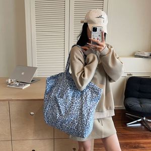 Fashion Leopard Pattern Handbags Large Capacity <b>Canvas</b> <b>Tote</b> Bag Daily Outdoor Travel Shopping <b>Canvas</b> <b>Totes</b> - Product Image 6