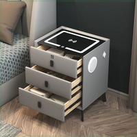 Table de chevet intelligente OEM avec lumière LED verrouillable, haut-parleur intégré et charge sans fil, table de chevet à 3 tiroirs