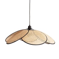 Lampe suspendue artisanale en rotin naturel en forme de fleur, lampe suspendue tissée à la main