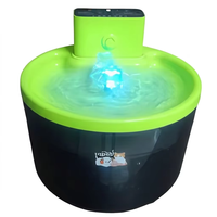 Stérilisation UVC, filtration par filtre, lumière colorée que les chats adorent, fontaine à eau activée par capteur
