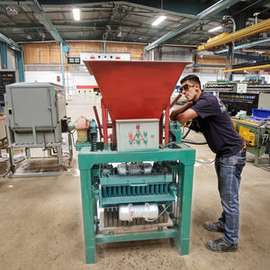 Máquina de fabricación de <span class=keywords><strong>ladrillos</strong></span> de cemento completamente automática de alta resistencia a la compresión, modelo para línea de producción de bloques, arena, cenizas volantes crudas - Product Image 6