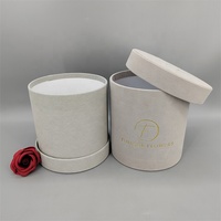 Boîte cadeau ronde en carton recyclé avec logo personnalisé en feuille d'or de luxe pour les clients