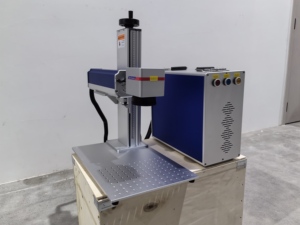 Machine de marquage par découpe compatible avec les formats PLT/DXF/AI/BMP/<span class=keywords><strong>JPG</strong></span>/<span class=keywords><strong>PNG</strong></span>, peut être associée à un axe rotatif 20/30/50W au choix - Product Image 5