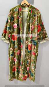 Robe longue en velours imprimé floral écologique pour femmes, manches longues, base verte, style kimono, veste d'hiver - Product Image 2