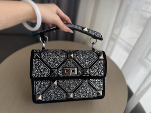 Nuevo y Elegante Bolso Bandolera con Cadena de Eslabones - Product Image 5