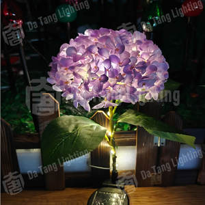 Lampe décorative LED fantaisie en forme de fleur de colza, étanche IP65, pour améliorer l'éclairage paysager et de Noël des espaces publics avec une lueur douce - Product Image 4